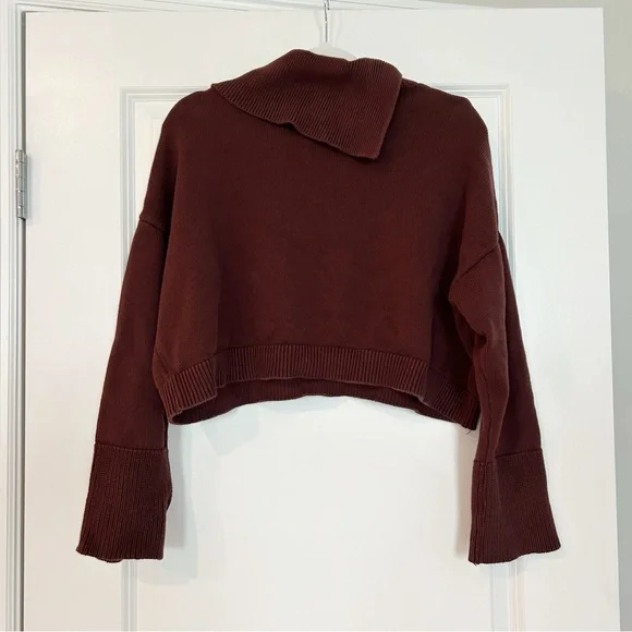 Revolve 525 Lily Split Turtleneck Sweater Size Small Bitter Chocolate - Picture 2 of 4